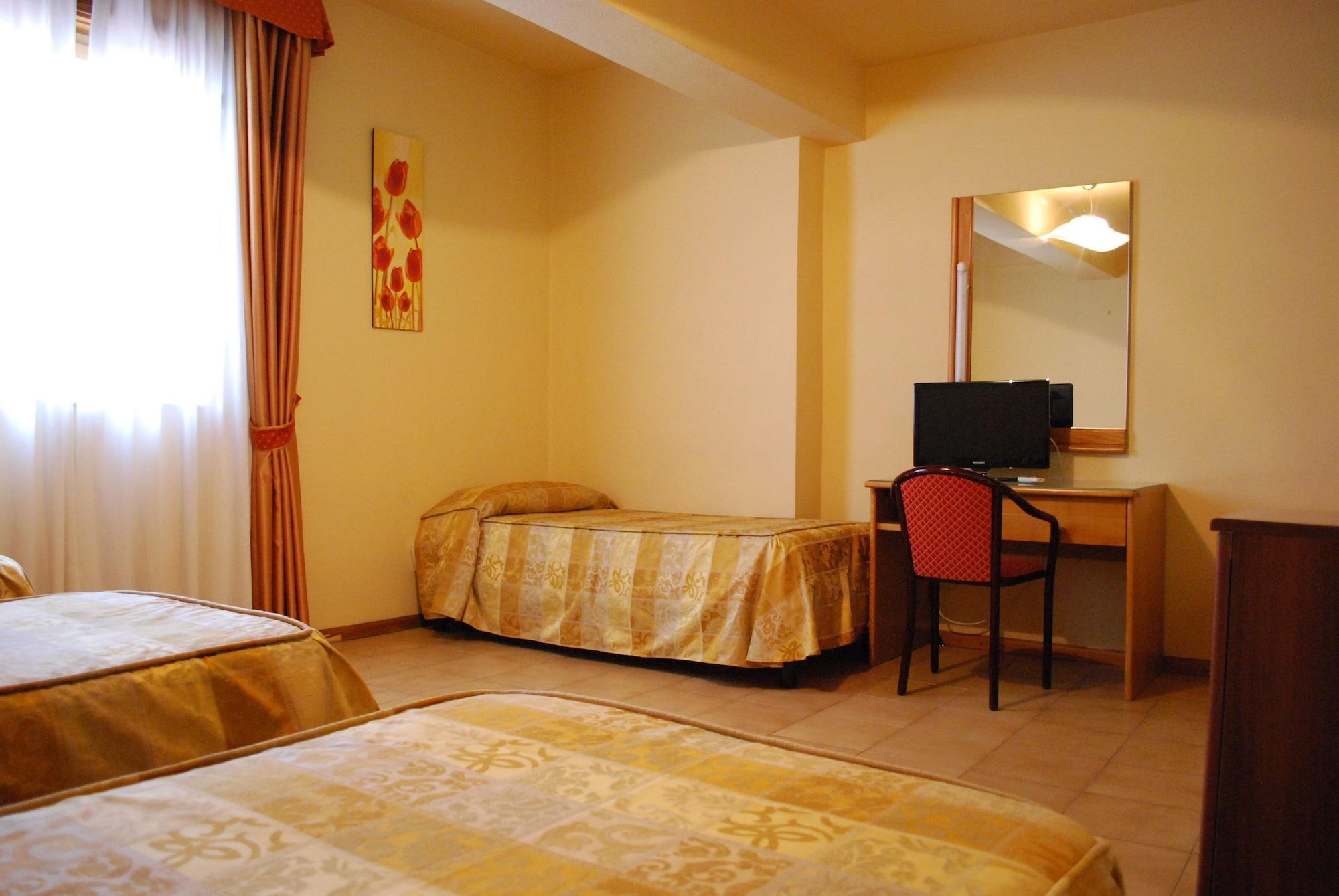 Hotel Tre Torri Villaggio Mosè Esterno foto
