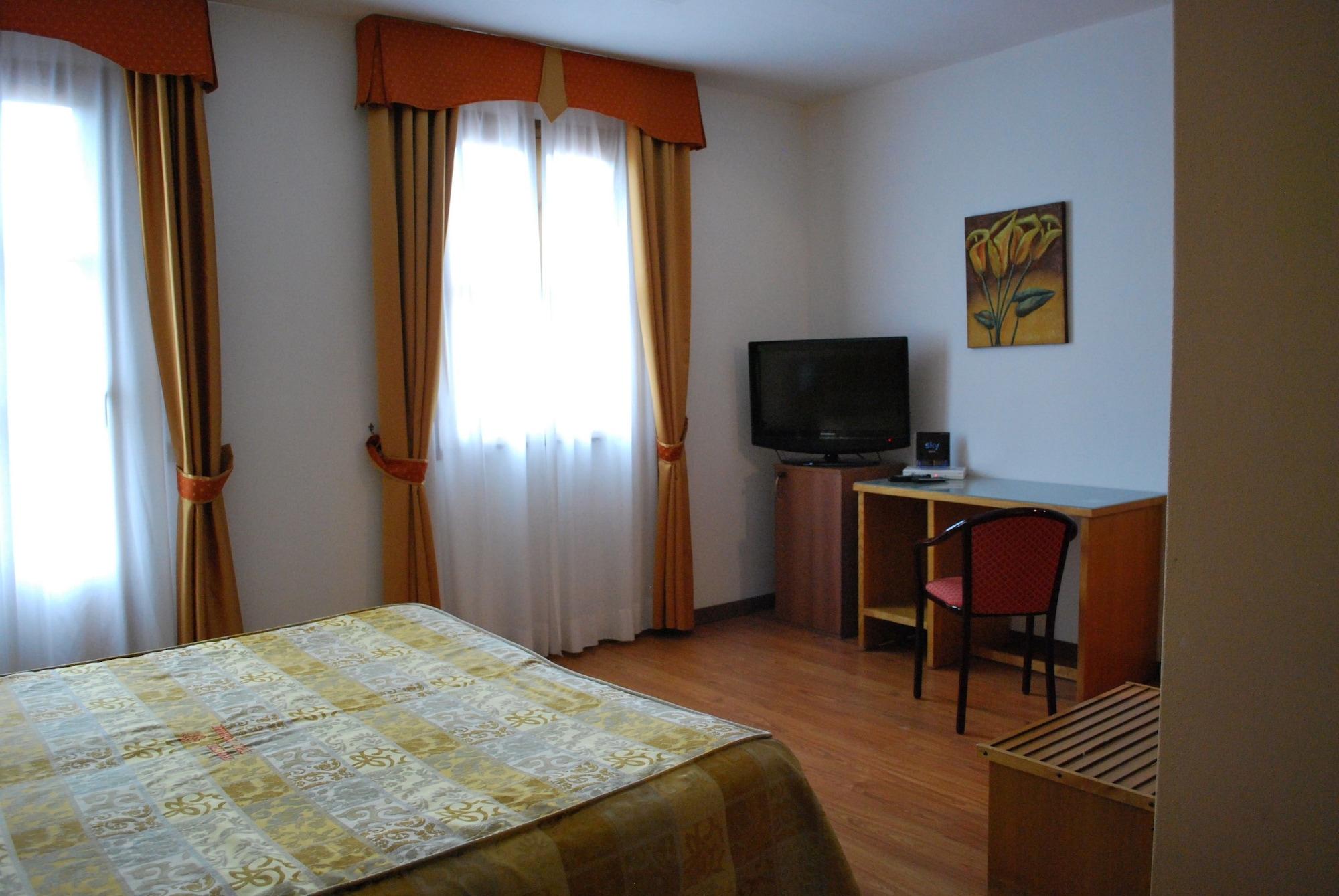 Hotel Tre Torri Villaggio Mosè Esterno foto