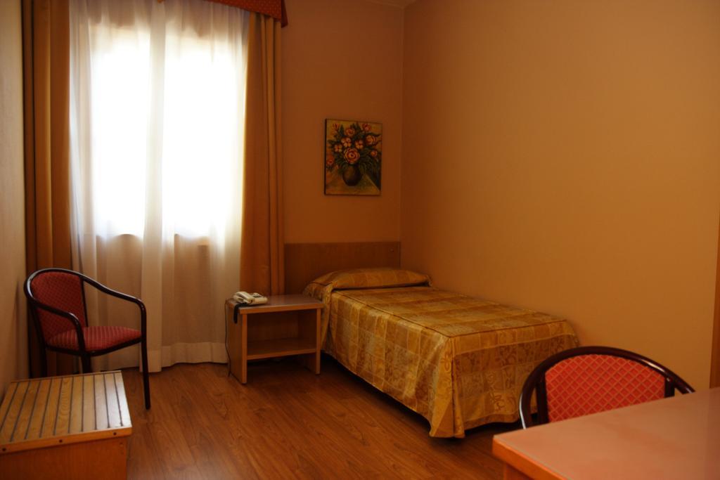 Hotel Tre Torri Villaggio Mosè Esterno foto