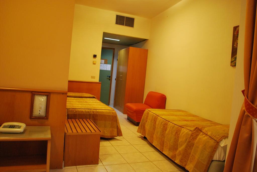 Hotel Tre Torri Villaggio Mosè Esterno foto