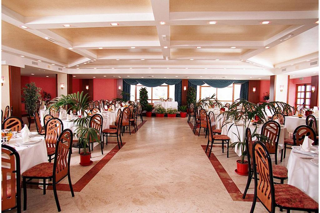 Hotel Tre Torri Villaggio Mosè Esterno foto