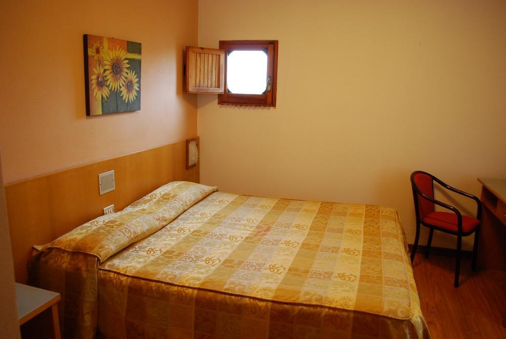 Hotel Tre Torri Villaggio Mosè Esterno foto