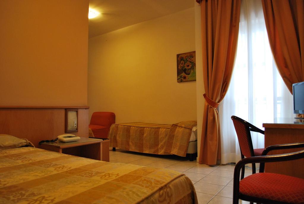 Hotel Tre Torri Villaggio Mosè Esterno foto